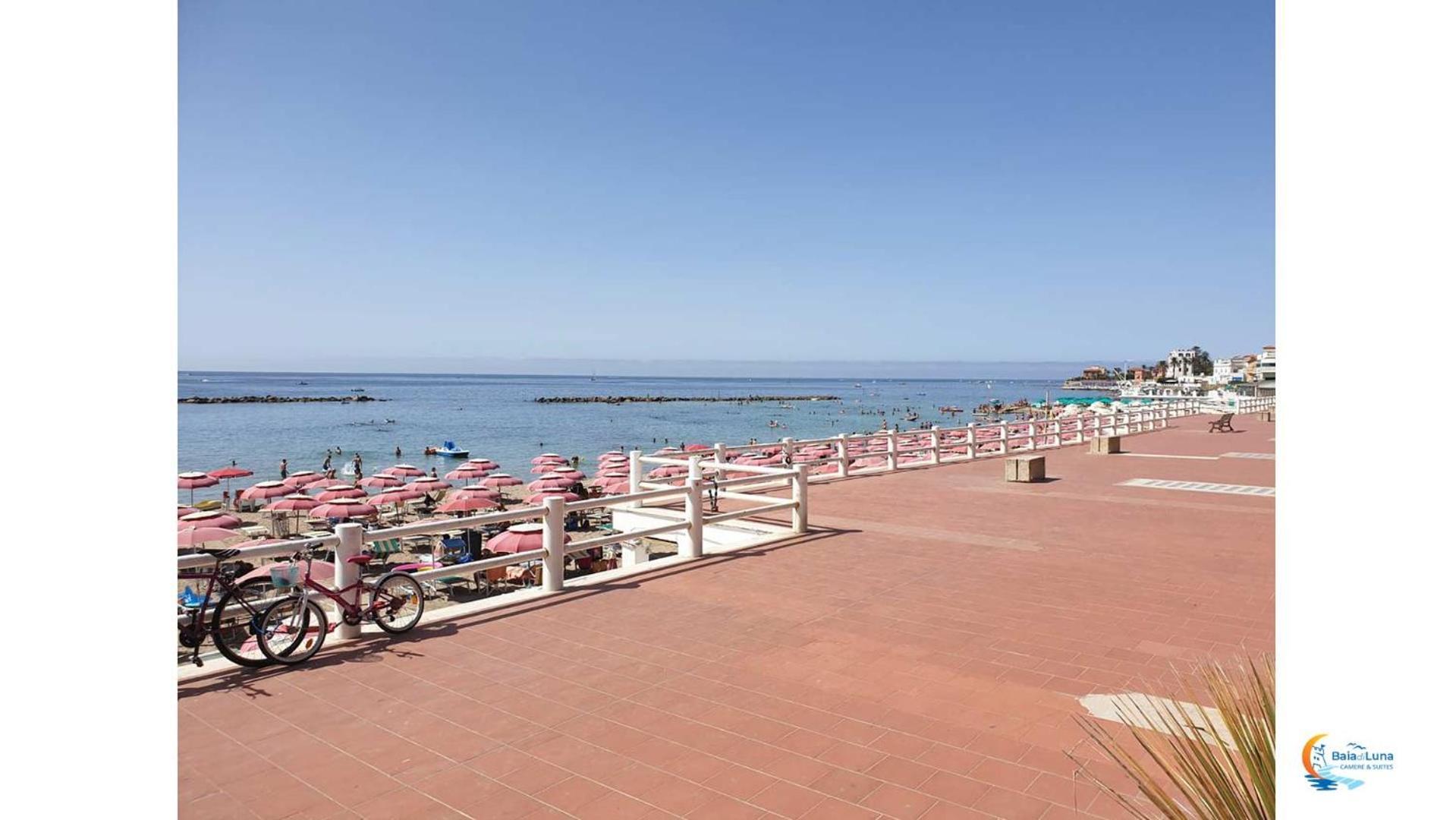 Baia Di Luna Санта Маринела Екстериор снимка